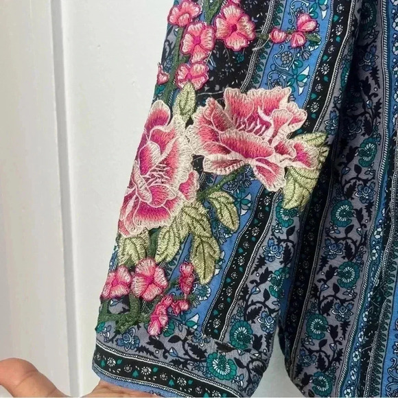 SALE! Aratta Silent Journey Floral Embroidered Sheer Back W/Velvet Tunic Top M - Picture 6 of 15